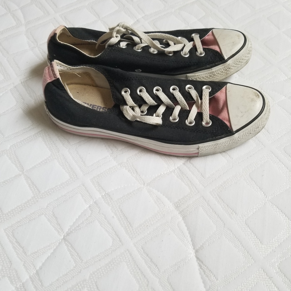 Convers women tennis shoes